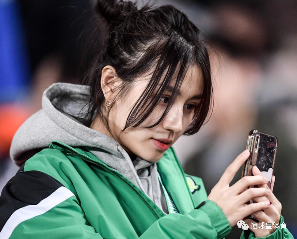 里程碑夜上海久事止住颓势，亚冠赛后刷纪录，目标明确，临场指挥获称赞